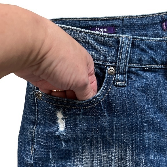 Vigoss Distressed Embellished Jean Capris Sz.‎ 0 - Picture 6 of 15